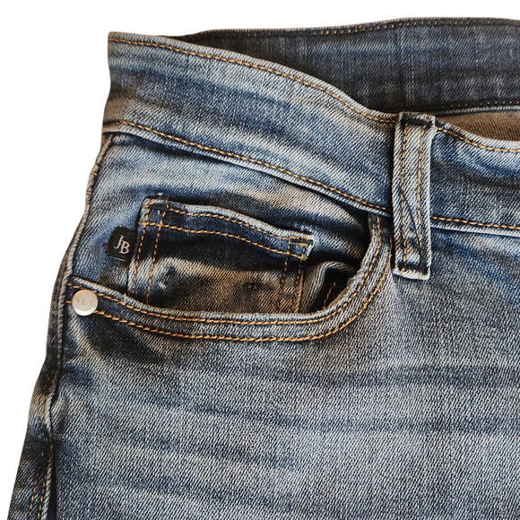 Judy Blue size 9/29 Slim Fit Tapered Leg, mid rise with 29.5" inseam - Picture 4 of 10